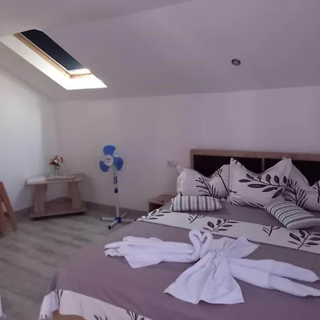 Casa Ioana קורבו